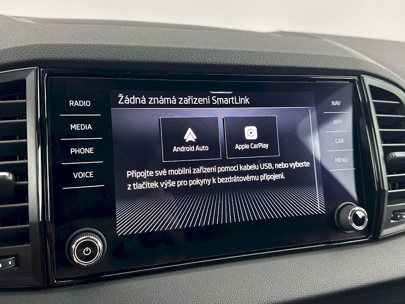 Škoda Karoq (2025) DSG 2.0TDI 110kW 4x4 SportLine - fotka 15 z 33