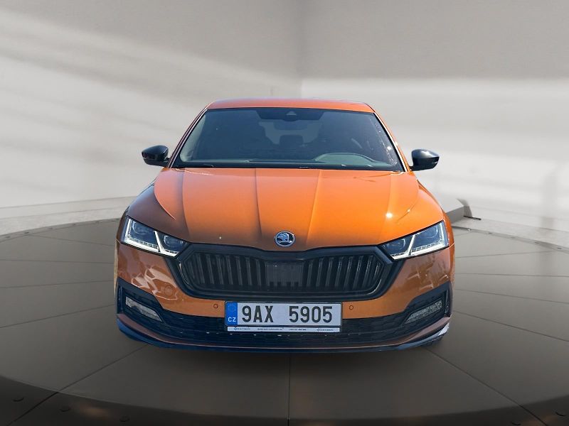Škoda Octavia (2023) SPORTLINE 1.5e-TEC 110kW CZ - fotka 2 z 11