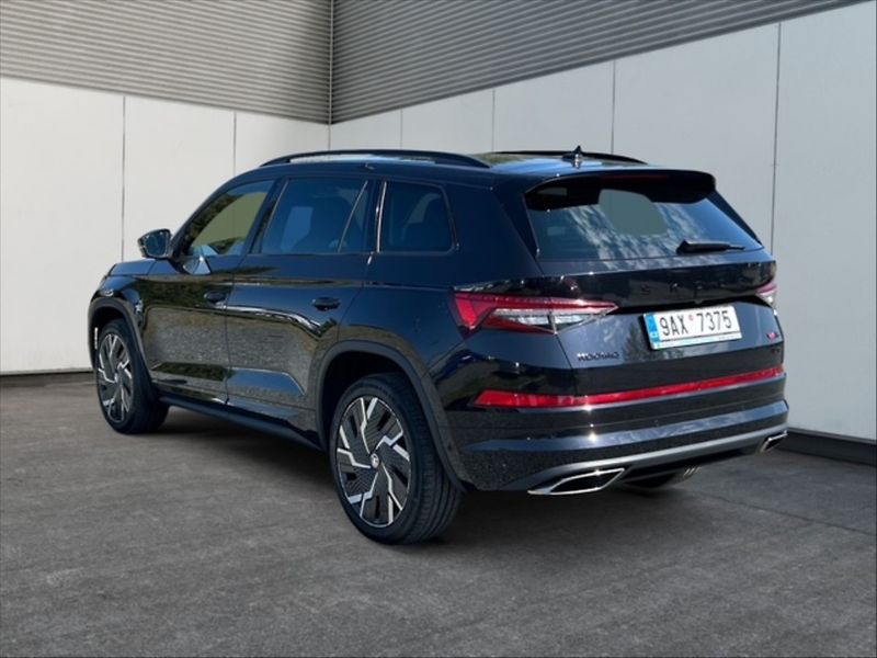 Škoda Kodiaq 2,0 TSI 180 RS 4x4 DSG - fotka 4 z 11