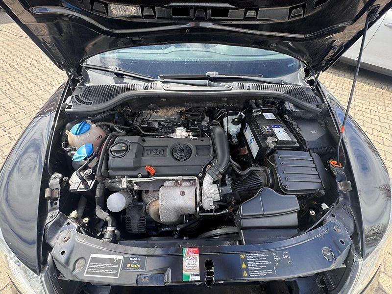 Škoda Octavia (2009) 1,4 TSI 90 KW STK KOLA - fotka 40 z 50