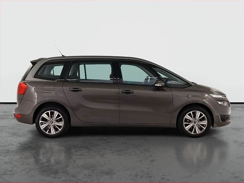 Citroën C4 Picasso (2016) 2.0 HDI, 7 míst, Serv.kniha - fotka 6 z 22