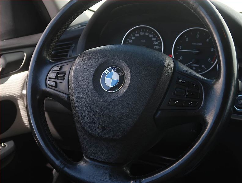 BMW X3 (2012) xDrive20d, 4X4, Automat - fotka 20 z 21