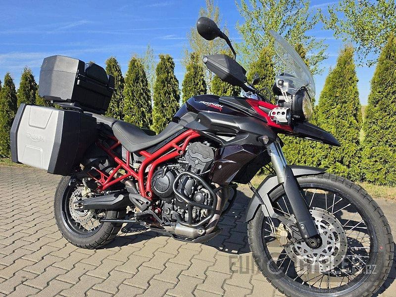 Triumph Tiger 800 XC (2014) - fotka 2 z 14
