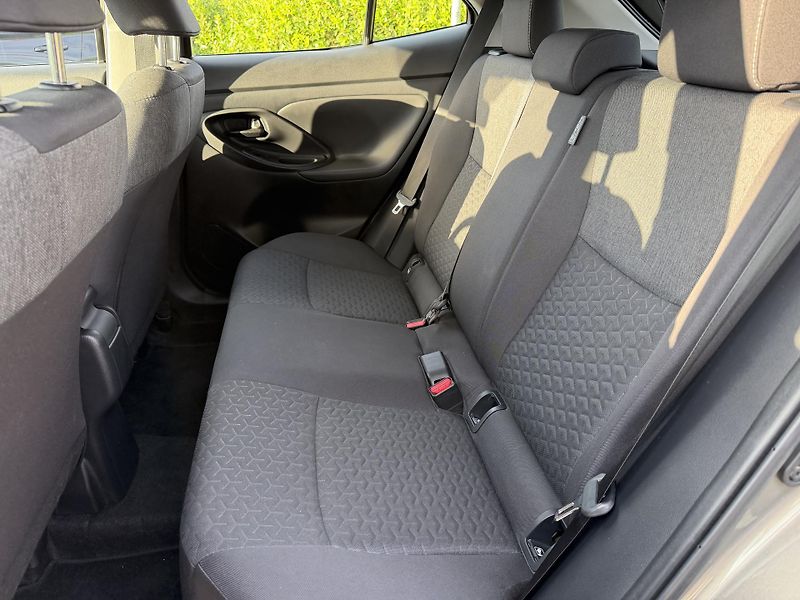 Toyota Yaris Cross (2024) 1.5 92 kw/automat/záruka - fotka 12 z 22