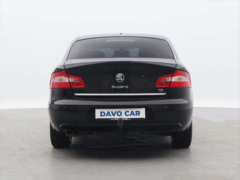 Škoda Superb 2.0 TDI 103kW CZ Xenon Tažné - fotka 6 z 26