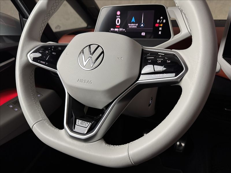 Volkswagen ID.3 Pro 1st Edition IQ Light ACC - fotka 47 z 49