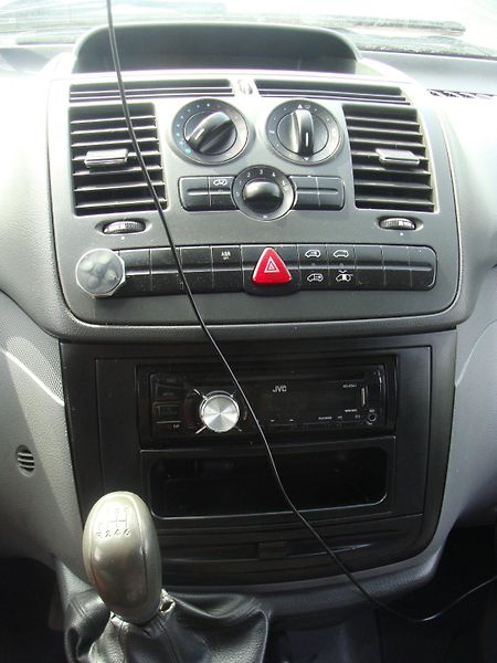 Mercedes-Benz Vito 2.2 CDi, 70 kW, tažné - fotka 17 z 22