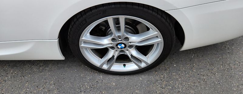 BMW Řada 3 (2010) 330D*M*PAKET*CABRIO*REZERVACE - fotka 31 z 43