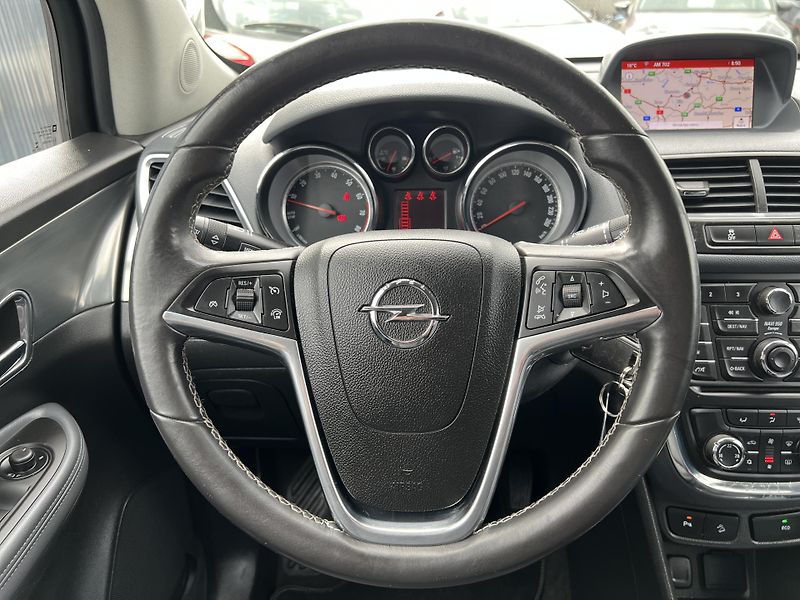 Opel Mokka 1.4T COSMO 4x4 KAMERA NAVI - fotka 15 z 37