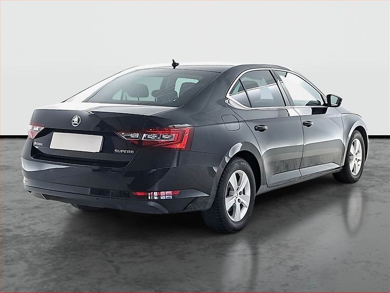 Škoda Superb (2018) 2.0 TDI, Navi, Bi-Xenony - fotka 5 z 19