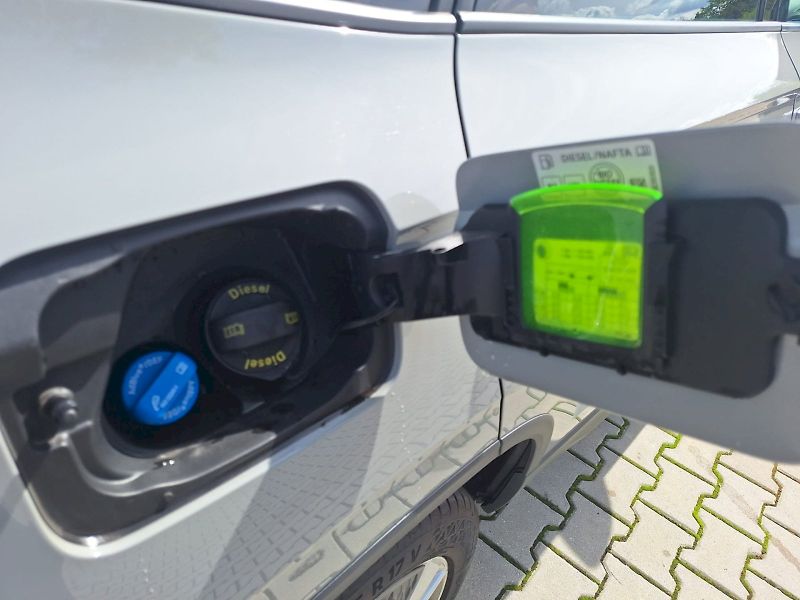 Škoda Karoq (2023) 2.0 TDI / 85 KW / 6MP / STYLE - fotka 32 z 32