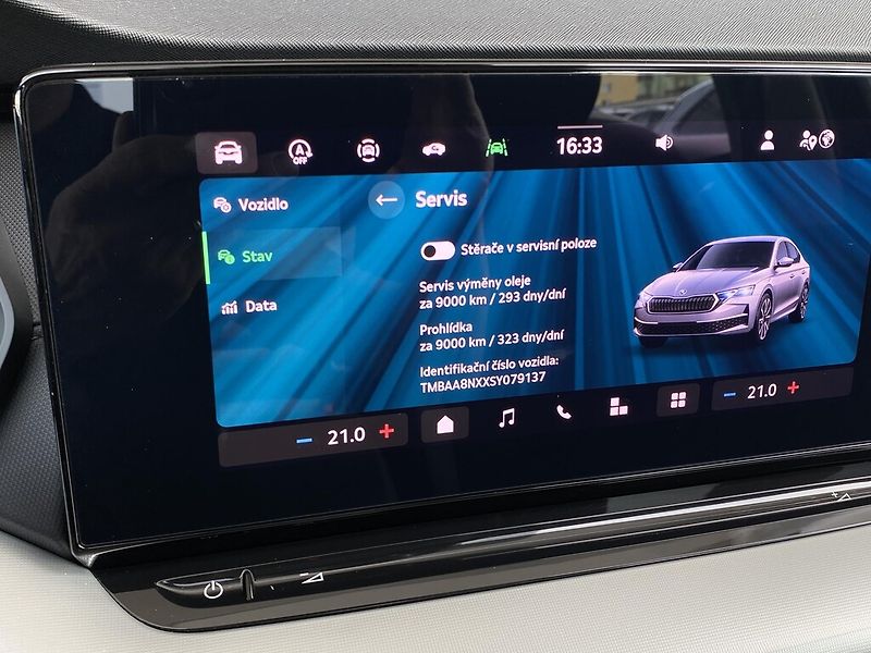 Škoda Octavia 1,5 TSI 85 kW Selection - fotka 20 z 26