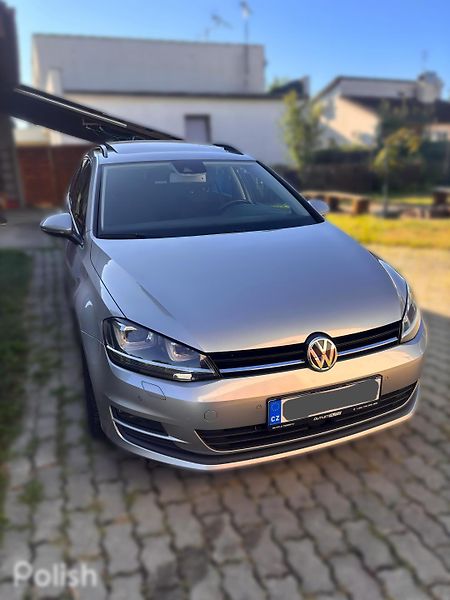 Volkswagen Golf (2015)  2.0 TDI, panorama, tažné  - fotka 1 z 10