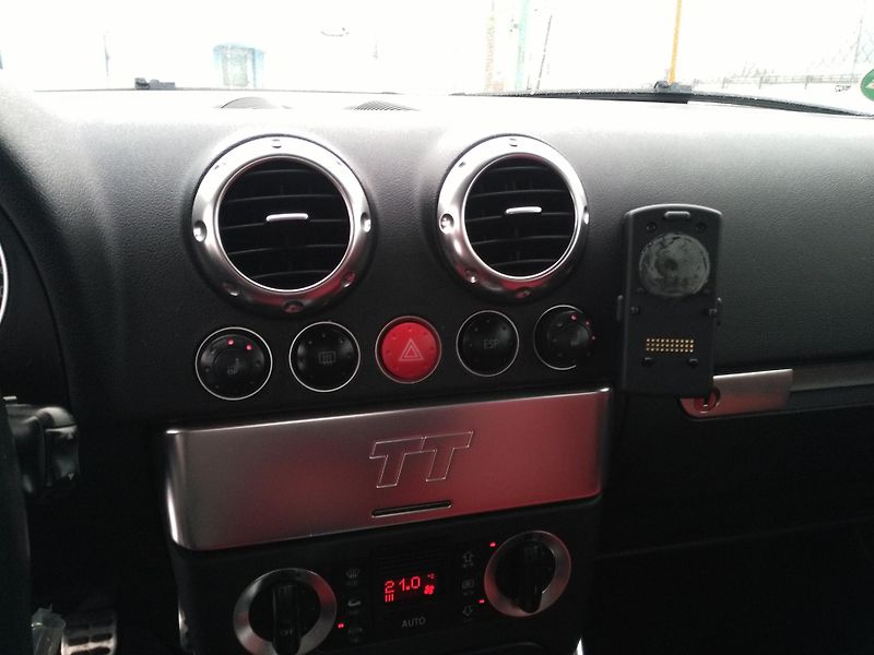 Audi TT 1,8 Turbo Quattro - fotka 18 z 31
