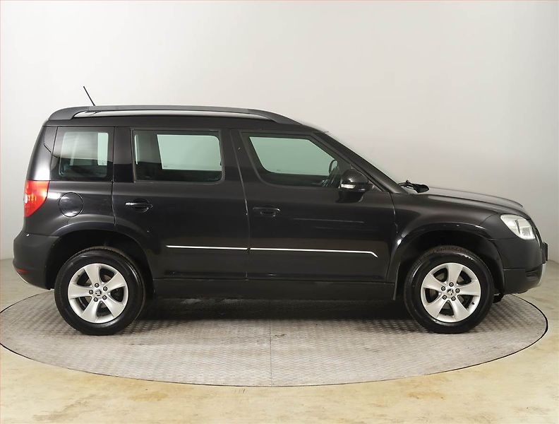 Škoda Yeti (2011) Ambition Plus 1.2 TSI - fotka 6 z 15