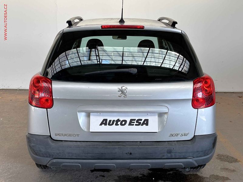 Peugeot 207 (2009) 1.4i, ČR, AC, el. výbava - fotka 5 z 14