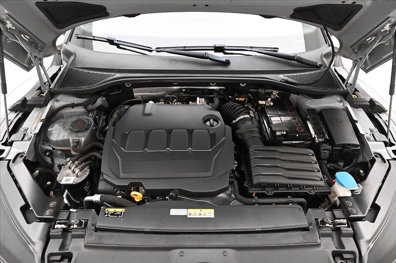 Volkswagen Arteon 2,0 TDI 147 kW DSG 4x4 ELEGANC - fotka 9 z 33
