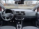 Kia Rio 1.4i 80 kW digi. klima - náhled 8