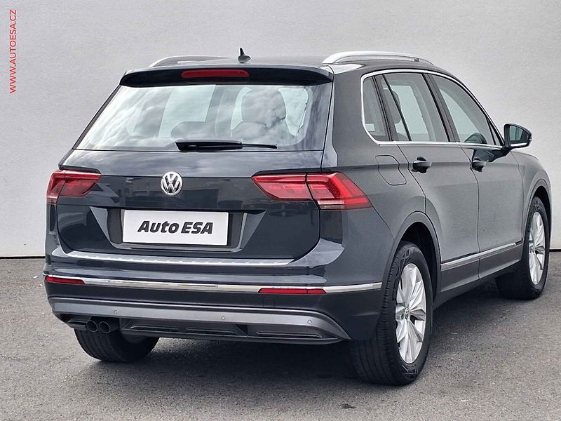 Volkswagen Tiguan (2016) 2.0 TDi, Highline, DSG, LED - fotka 4 z 17