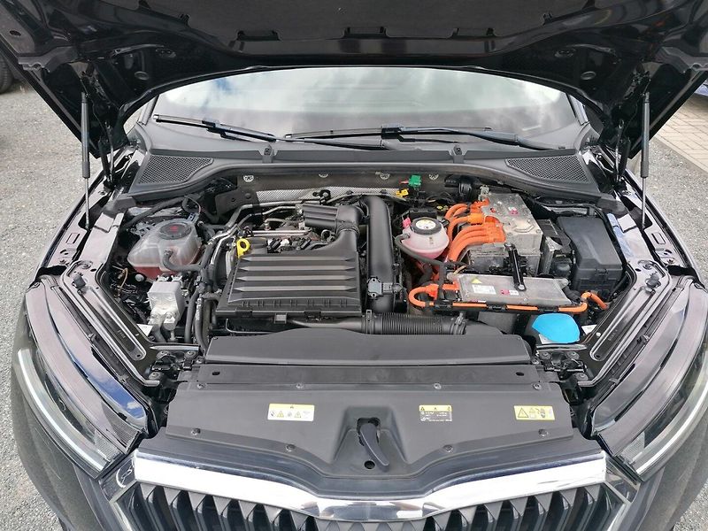 Škoda Octavia (2021) iV 1.4 TSi Clever 150kW - fotka 35 z 36