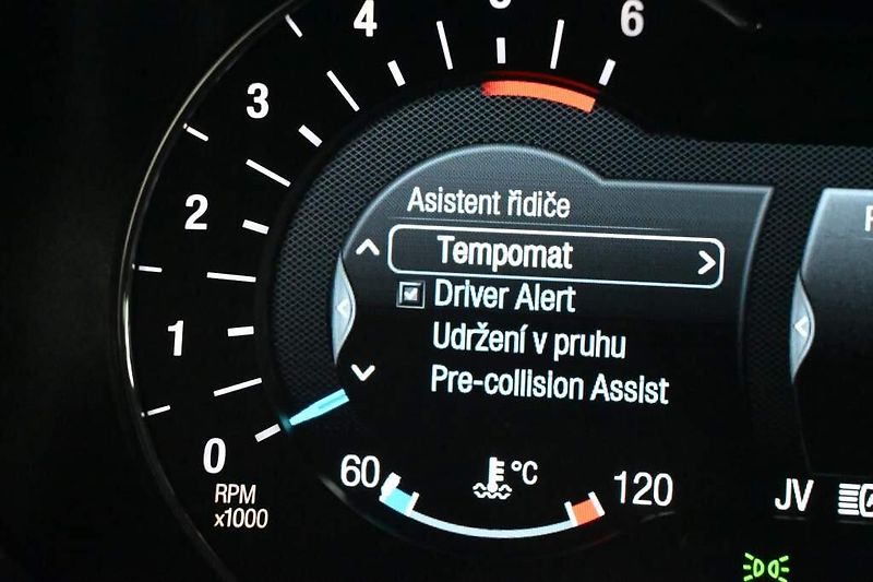 Ford Mondeo (2022) 2.0 140 KW LED SONY ACC Tažné - fotka 30 z 38