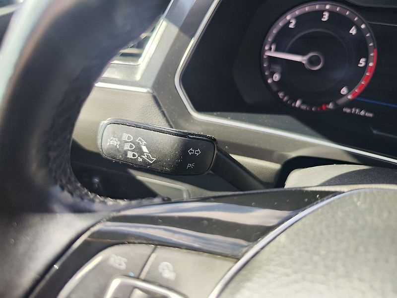 Volkswagen Tiguan Allspace 2.0 TDI/110kW Highline 4x4 - fotka 33 z 38