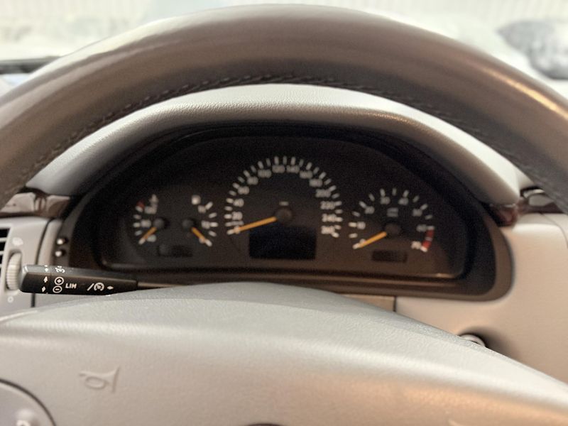Mercedes-Benz Třídy E (2001) 280I V6 ,150kw, velmi krásný!! - fotka 30 z 35