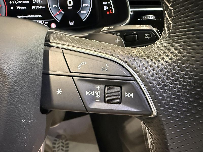 Audi Q7 3.0 55 TFSI quattro tiptronic - fotka 11 z 21