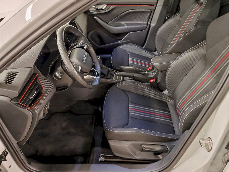 Škoda Scala (2025) 1.0 TSI 85 kW DSG Monte Carlo - fotka 21 z 29