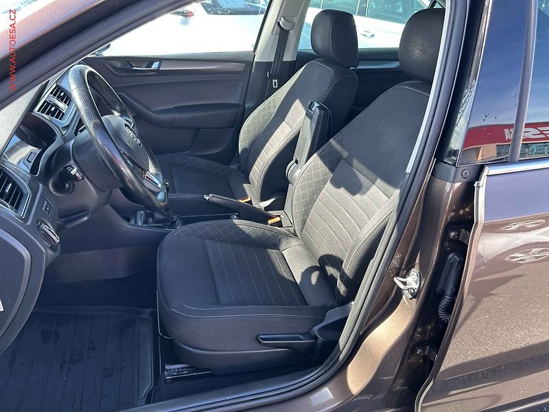 Škoda Rapid (2018) 1.0 TSI, ČR, STK3/28 - fotka 9 z 15