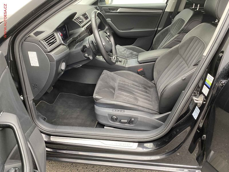 Škoda Superb (2022) 2.0TSi 4x4, 2.maj,ČR, DSG - fotka 9 z 20