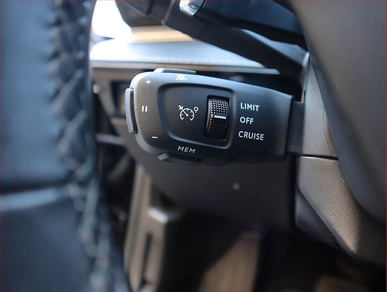 Peugeot 508 (2021) 1.5 BlueHDi, Automat, Kůže - fotka 23 z 23