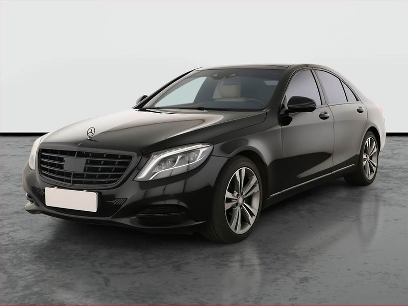 Mercedes-Benz Třídy S (2016) S 350 d 4MATIC - fotka 2 z 31