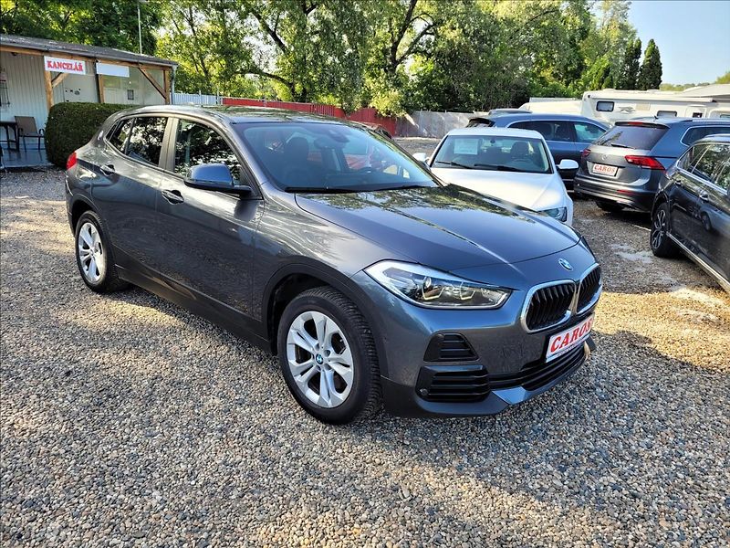 BMW X2 xDrive25e,4x4,navi,kůže - fotka 2 z 50