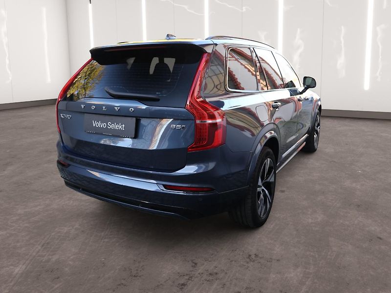 Volvo XC90 (2021) R-Design, B5 AWD mild hybrid - fotka 4 z 24
