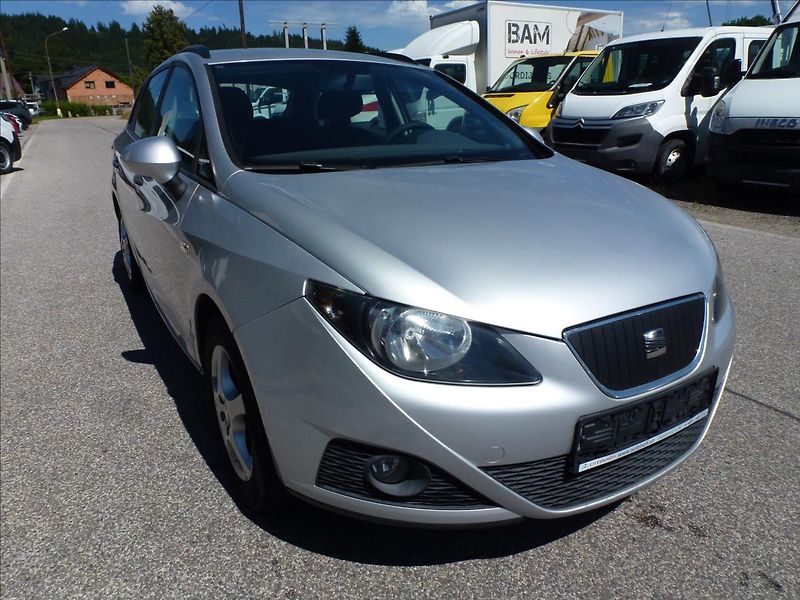Seat Ibiza 1,2 TDI 3,4-3,9 l/100km  EcoMo - fotka 5 z 54