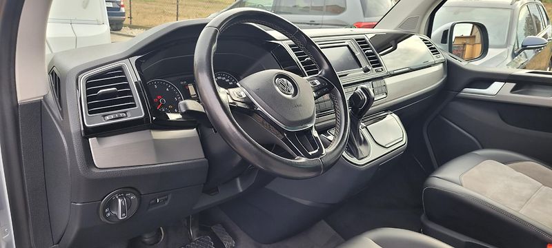 Volkswagen Multivan (2017) T6 2,0TDi 150kW DSG 4×4 7.mist - fotka 25 z 51