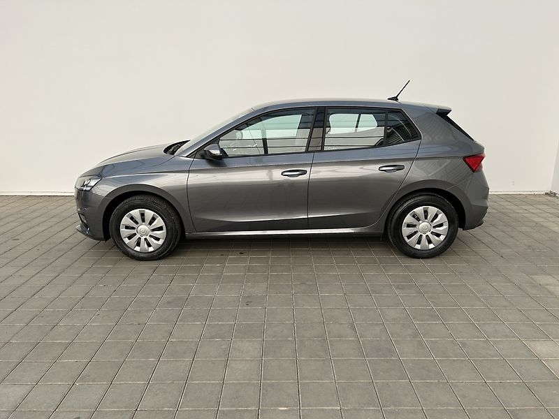 Škoda Fabia 1.0 MPI Selection - fotka 3 z 23