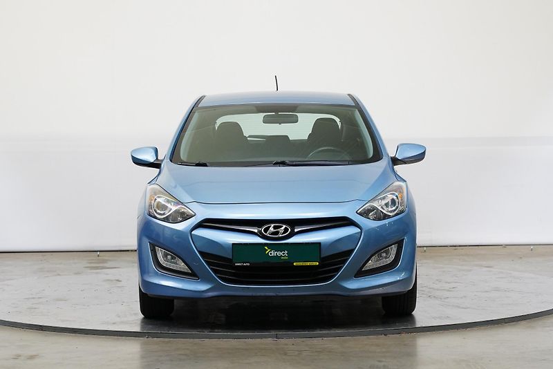 Hyundai i30 - fotka 4 z 21