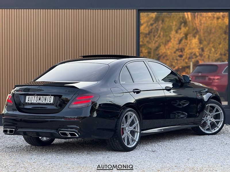 Mercedes-Benz Třídy E (2019) AMG E63s Full vybava, 750PS    - fotka 2 z 38