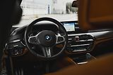 BMW Řada 5 (2020) M550i xdrive - náhled 9