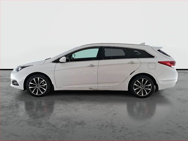 Hyundai i40 (2018) 1.7 CRDi, ČR,1.maj, Navi - fotka 3 z 19