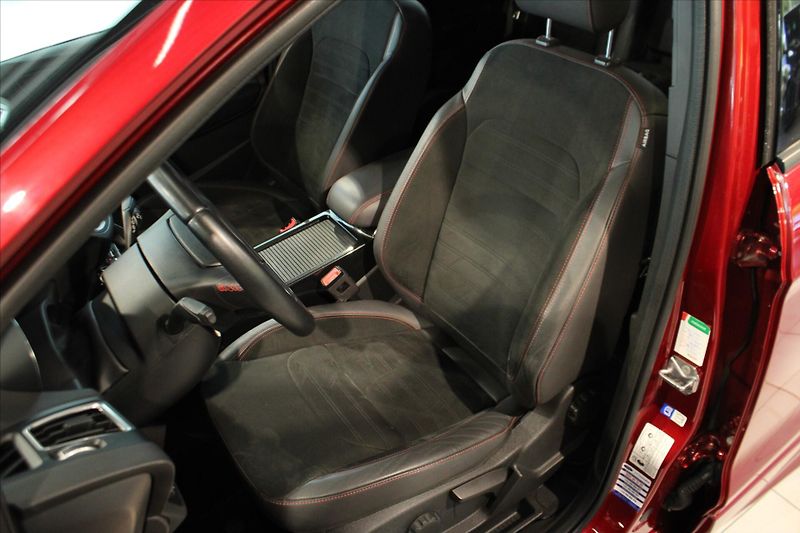 Ford Kuga TDCi AWD ST-Line - fotka 10 z 31