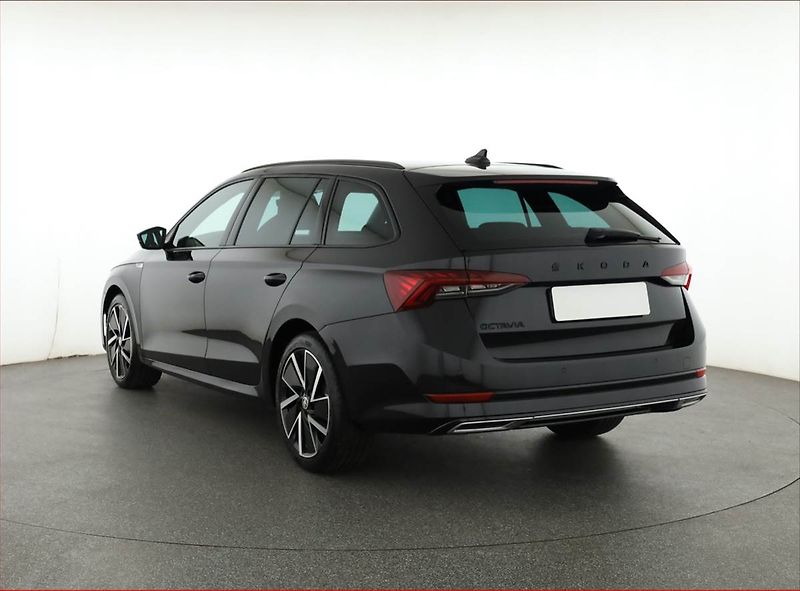 Škoda Octavia (2022) Sportline 2.0 TDI - fotka 4 z 18