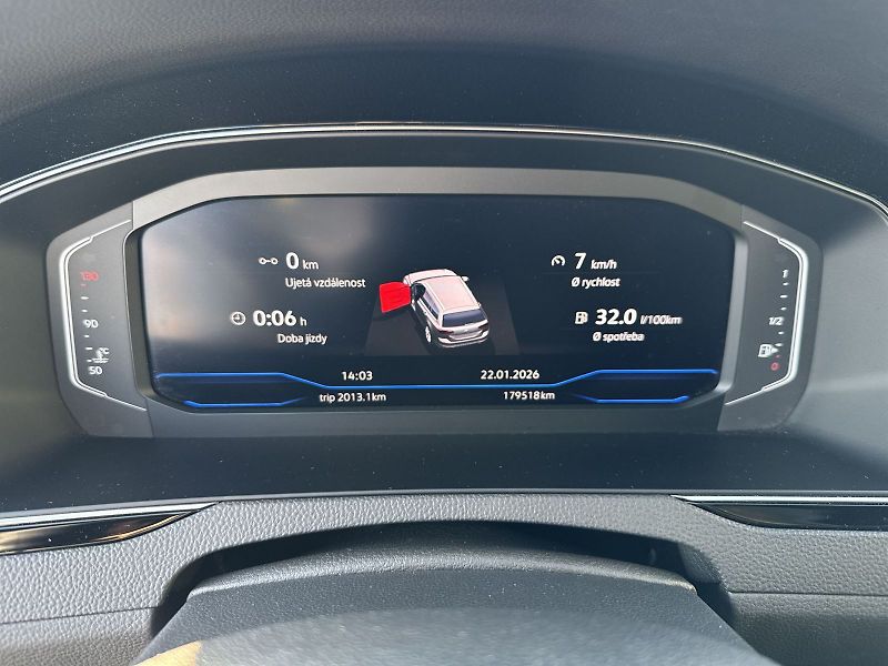 Volkswagen Passat (2023) Variant 2.0 TDI 4x4 DSG Busine - fotka 6 z 34