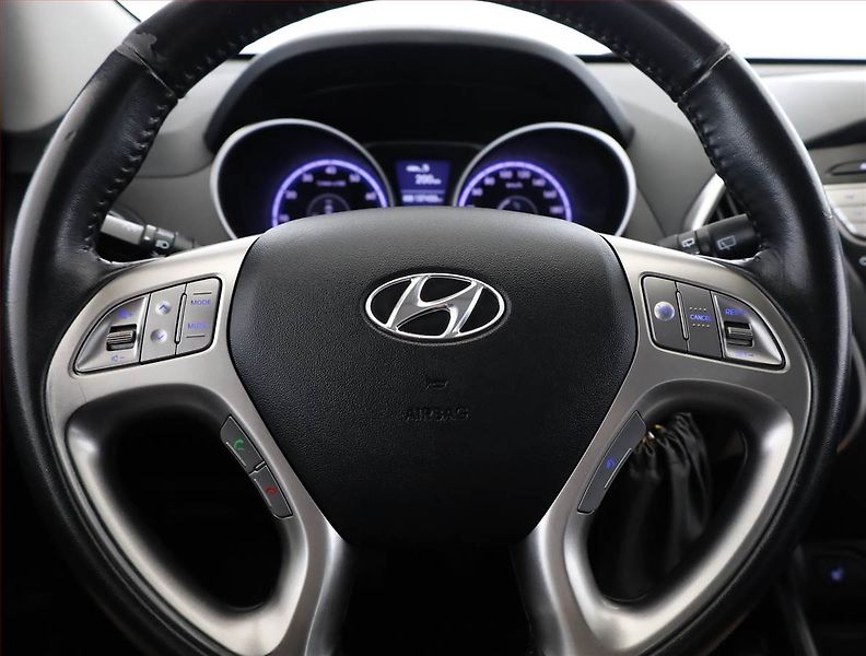 Hyundai ix35 (2012) 1.6 GDI, Serv.kniha, Tempomat - fotka 8 z 17