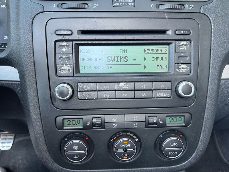 Volkswagen EOS (2006) 2.0 FSi - fotka 23 z 35