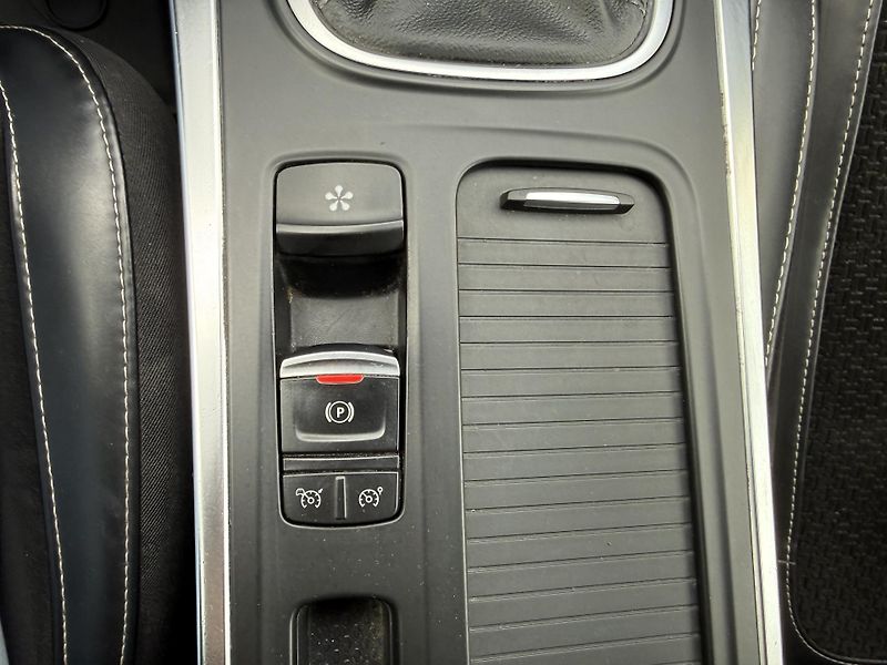 Renault Mégane 1.5 DCI 81kW - fotka 19 z 36