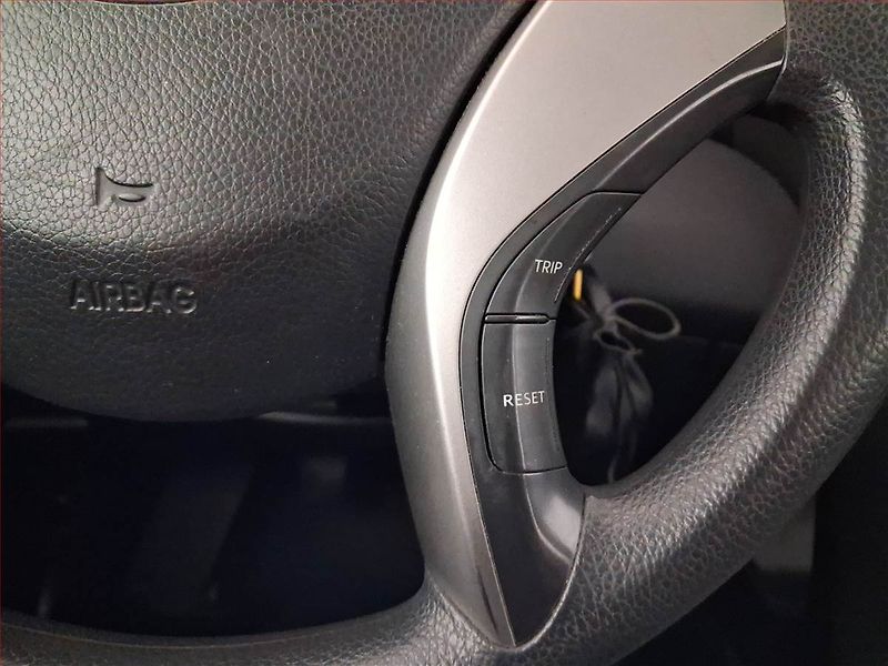 Hyundai i30 (2015) 1.6 MPI - fotka 18 z 19