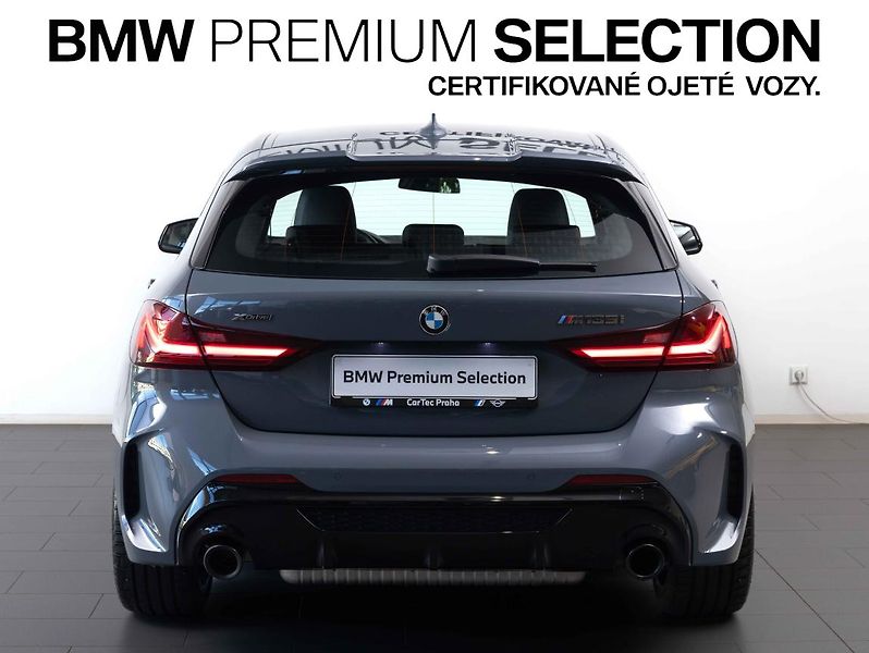 BMW Řada 1 M135i xDrive - fotka 4 z 22